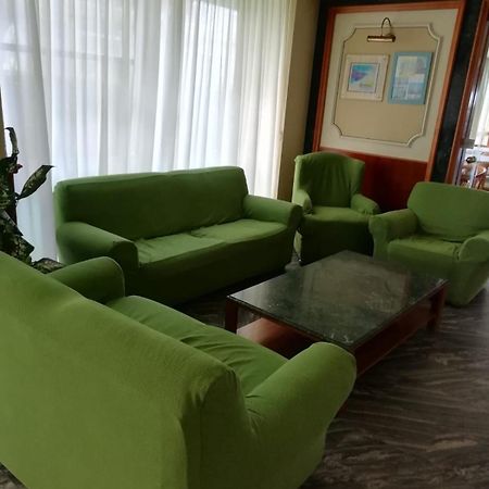 Hotel Boston Alba Adriatica Eksteriør billede
